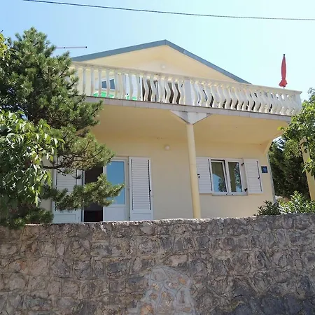 Apartman Tea Apartment Karlobag Exterior photo