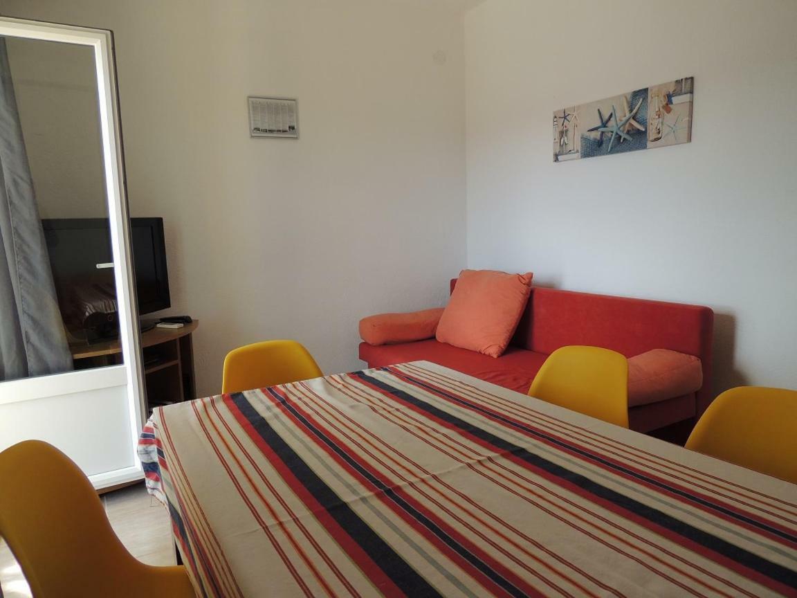 Apartman Tea Apartment Karlobag